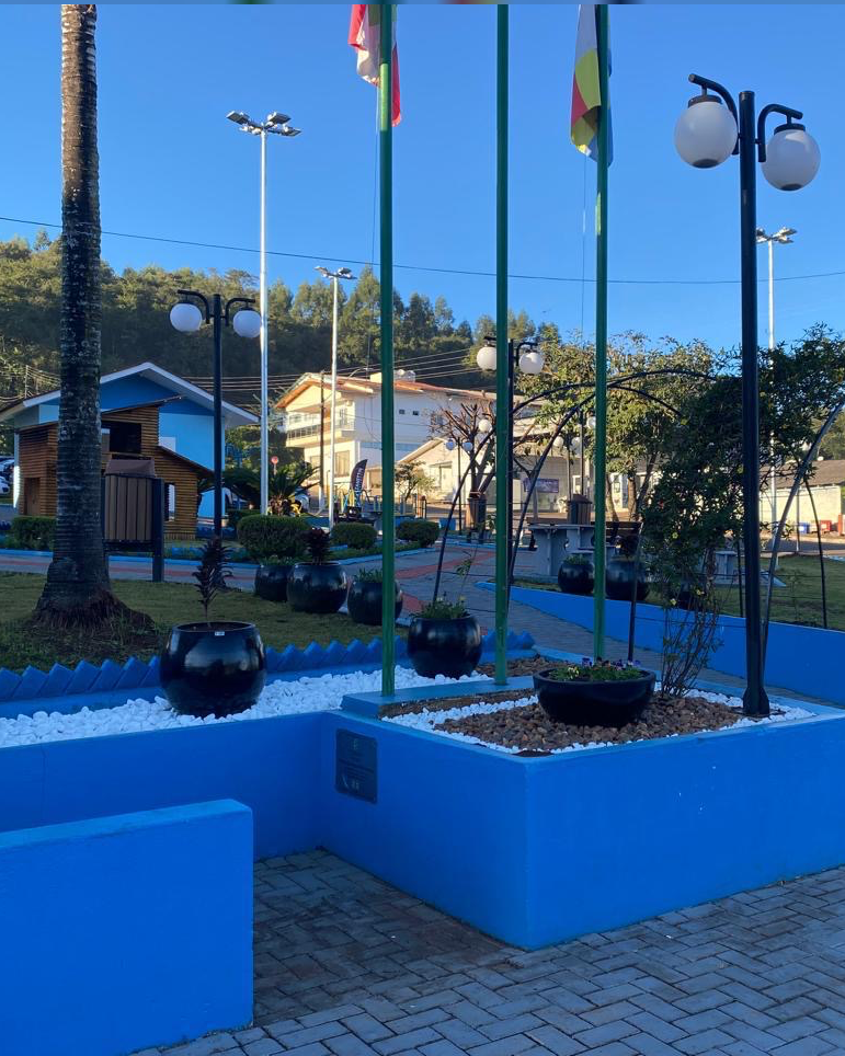 Praça municipal de Marema